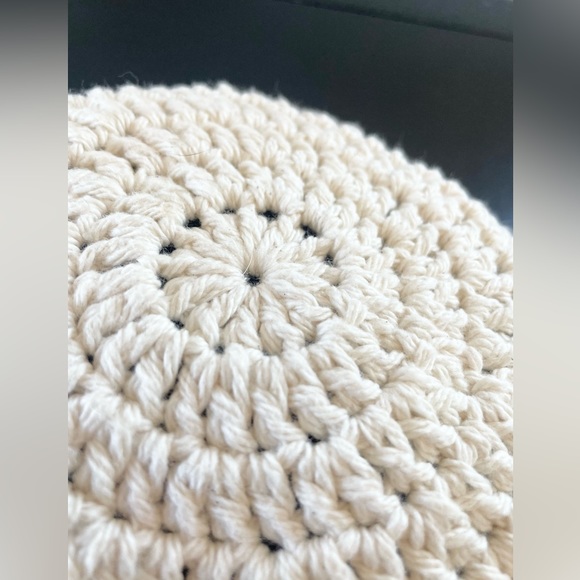 NEW Handmade Floral crochet Bucket Hat - Granny squares with flowers - Picture 5 of 7